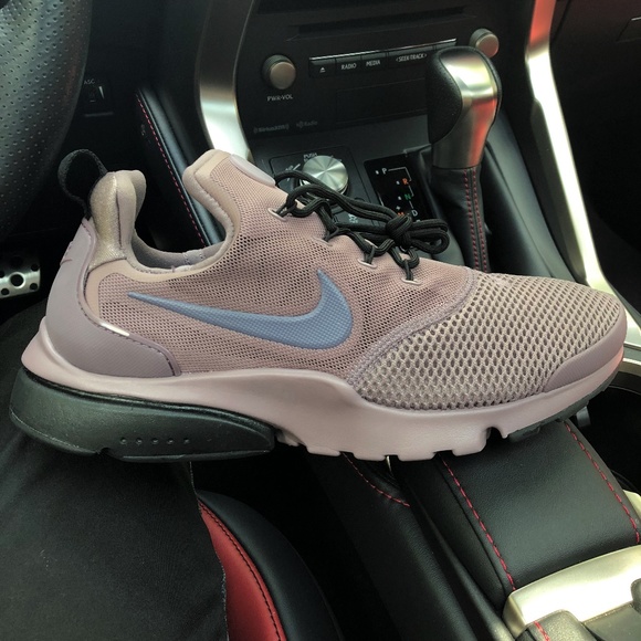 nike presto fly size 9